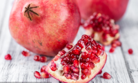 石榴营养品成分和作用及功效，石榴营养品成分丰富，其作用与功效究竟如何？
